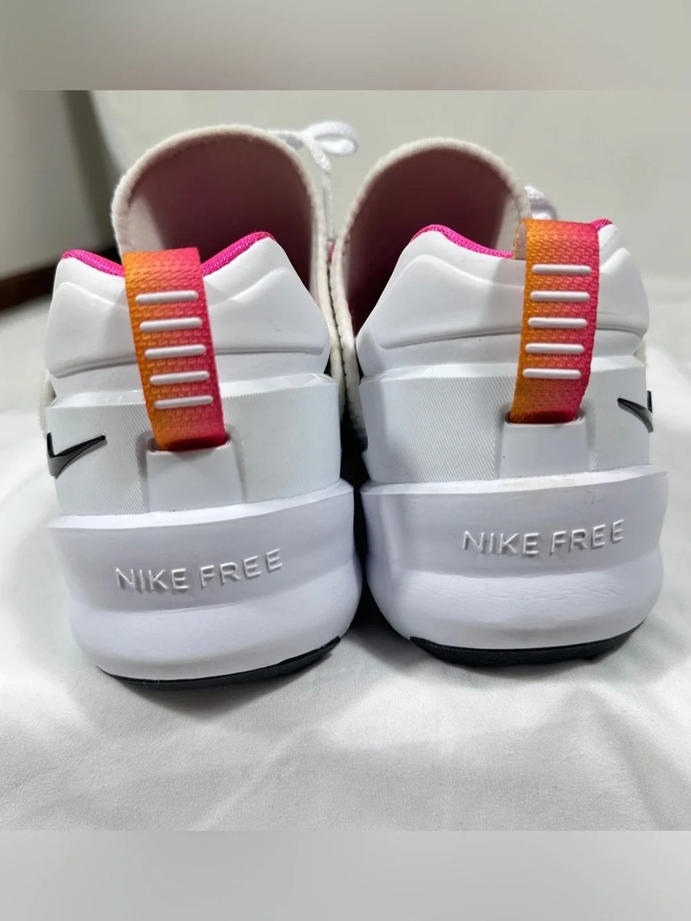 Nike Free Metcon 2 White Fuchsia Pink Women Sz 11 Training Shoes CD8526-100